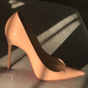 Christian Louboutin Decolette 554